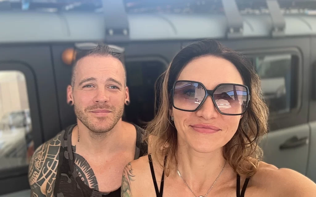 47617043 B0E8 40C6 BFCE 00EDEF90EEF9